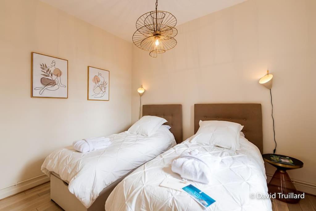 Suites Mana - Matahina Avec Vue Superbe Sur La Place Ducale Et Parking Prive Inclus Charleville-Mezieres Exterior photo